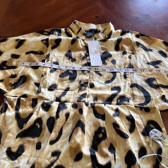 Ninety Silky Animal Print Tunic Blouse Woman Size Medium Y2K - Picture 8 of 10
